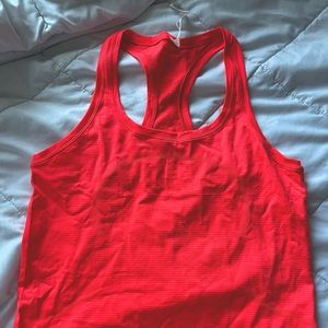 Lululemon Swiftly Tech Solar Flare 8